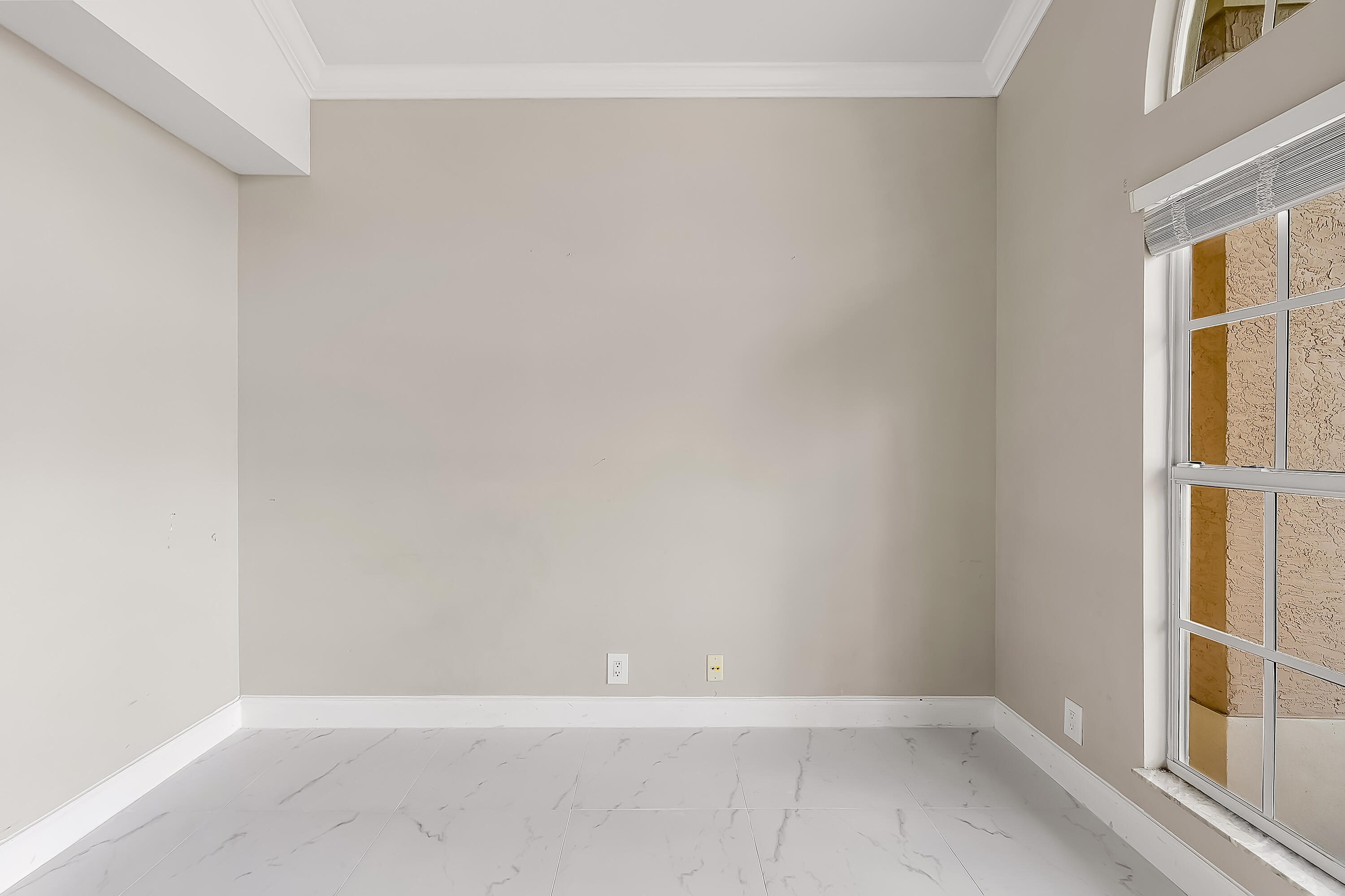 2962 Southwest Coastal Terrace Port St. Lucie, FL 34953 - Photo 23 of 59 a view of an empty room