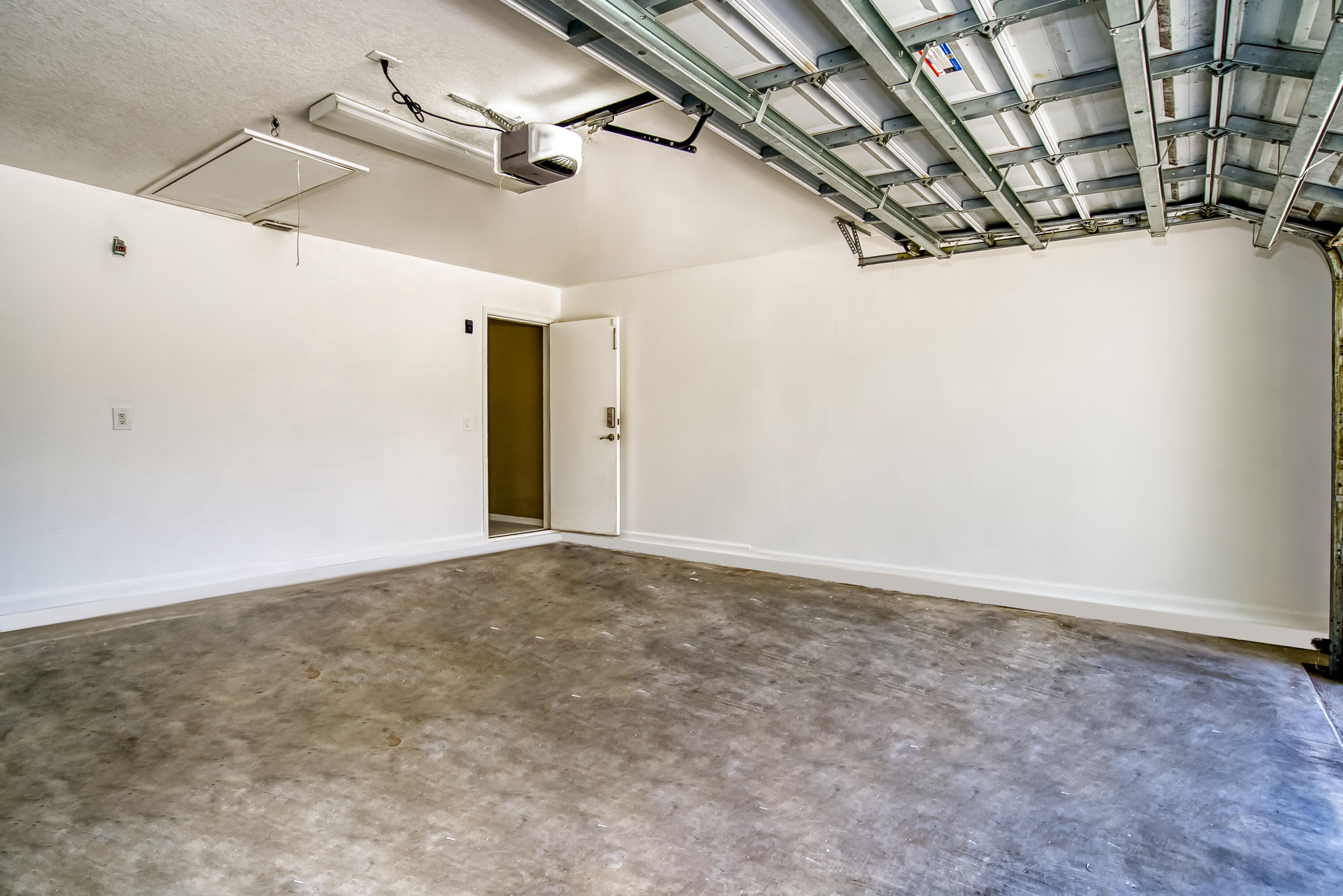 2962 Southwest Coastal Terrace Port St. Lucie, FL 34953 - Photo 35 of 59 a view of a garage