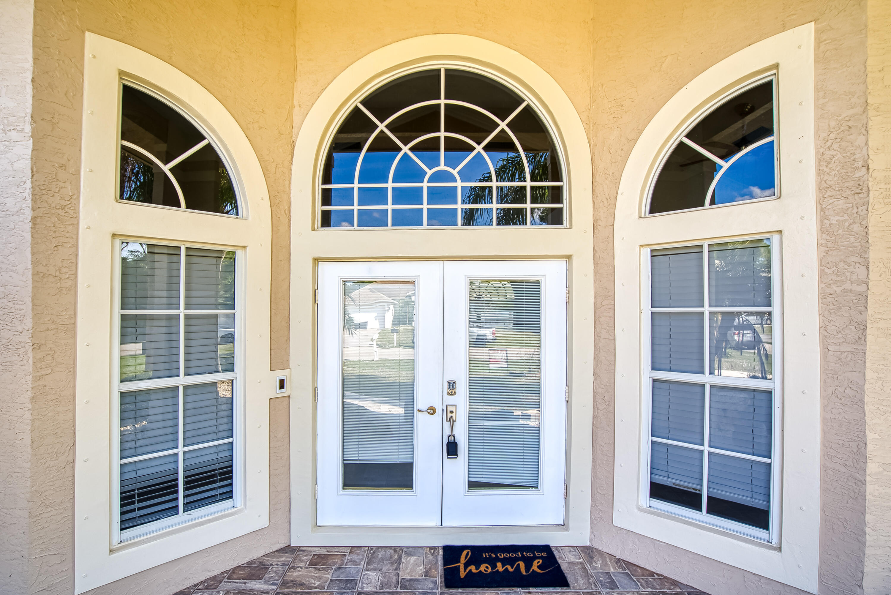 2962 Southwest Coastal Terrace Port St. Lucie, FL 34953 - Photo 6 of 59 A7305213_6