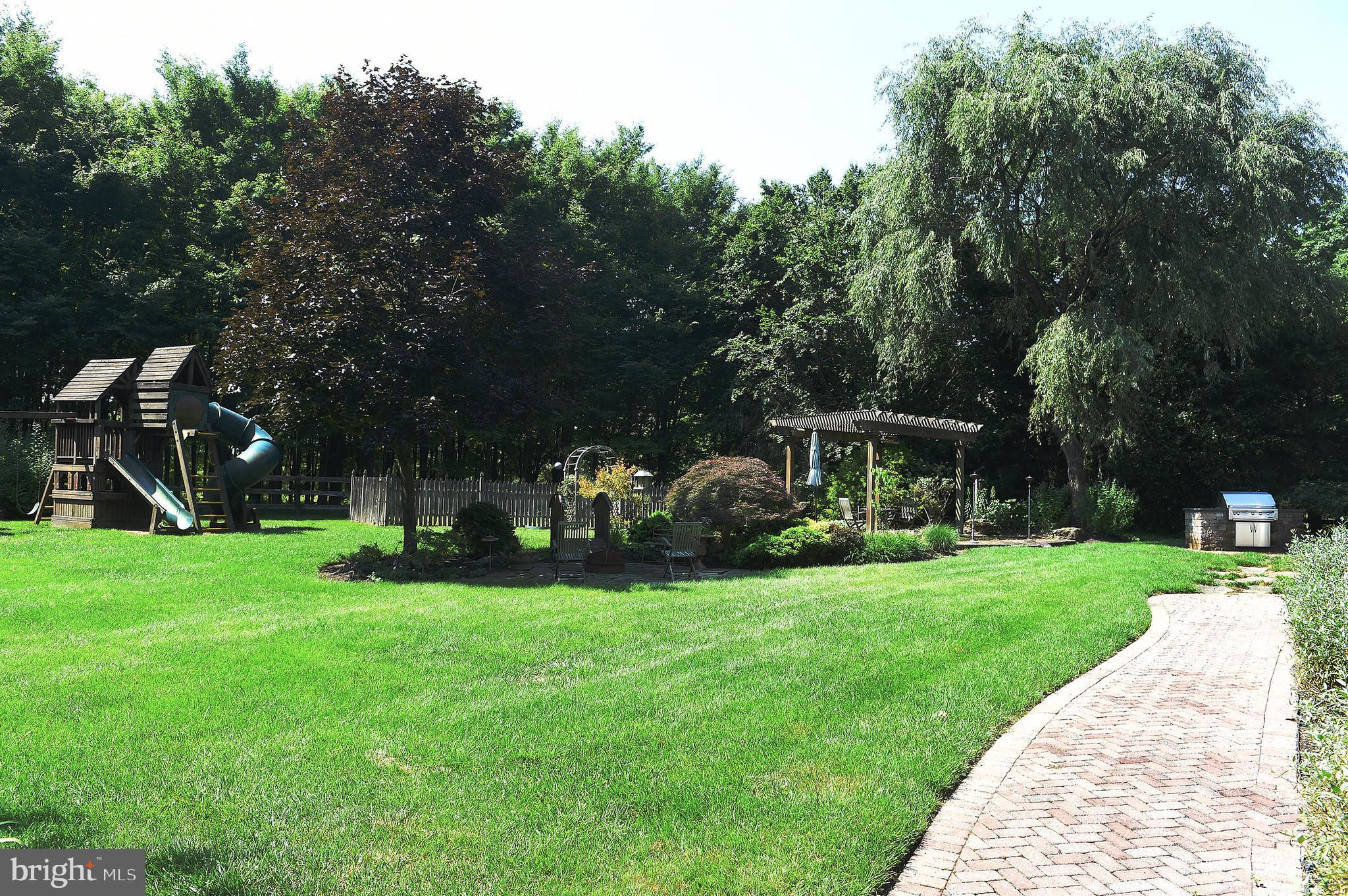 304 Georgetown Road Columbus, NJ 08022 - Photo 12 of 35