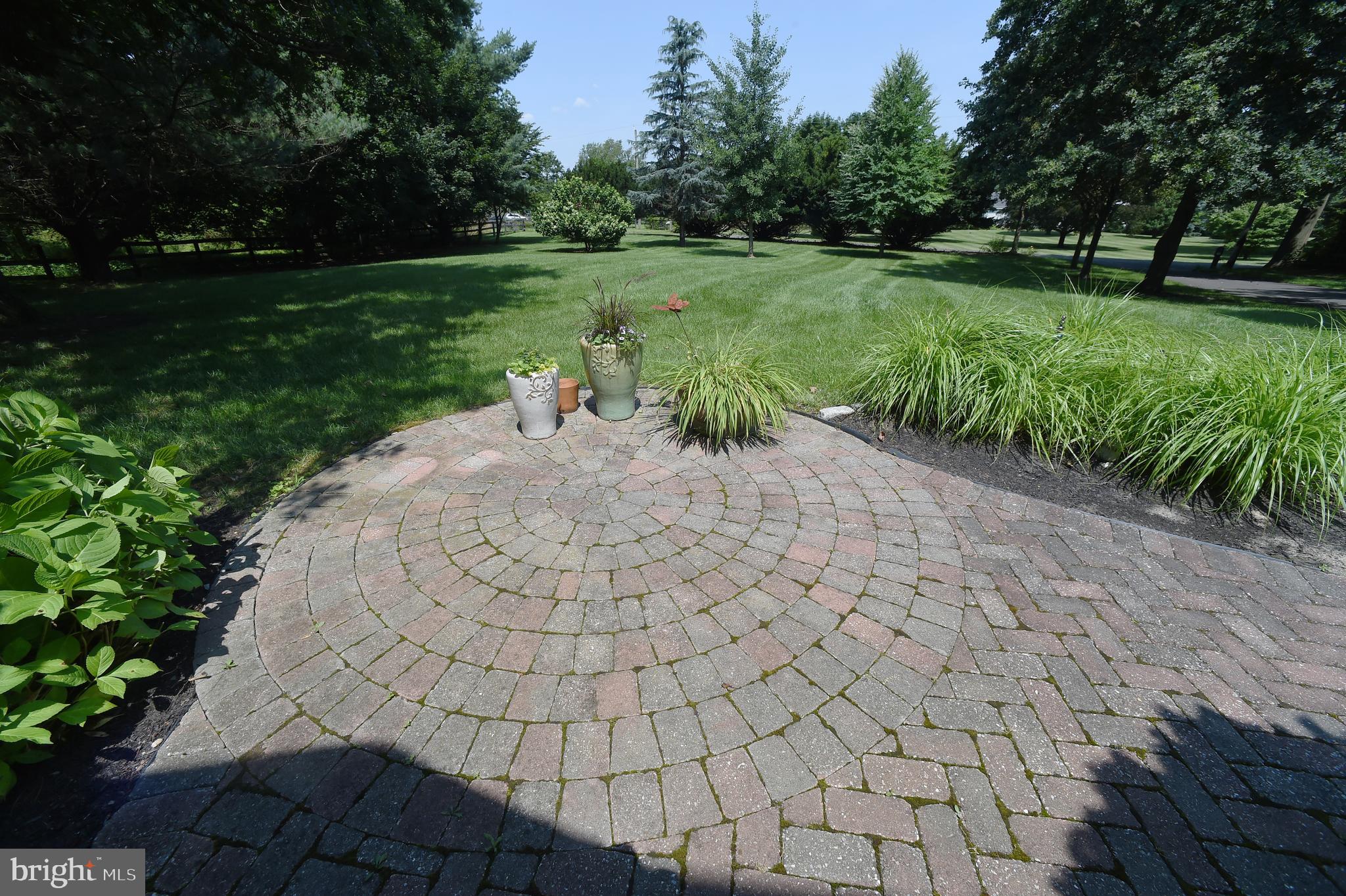304 Georgetown Road Columbus, NJ 08022 - Photo 6 of 35