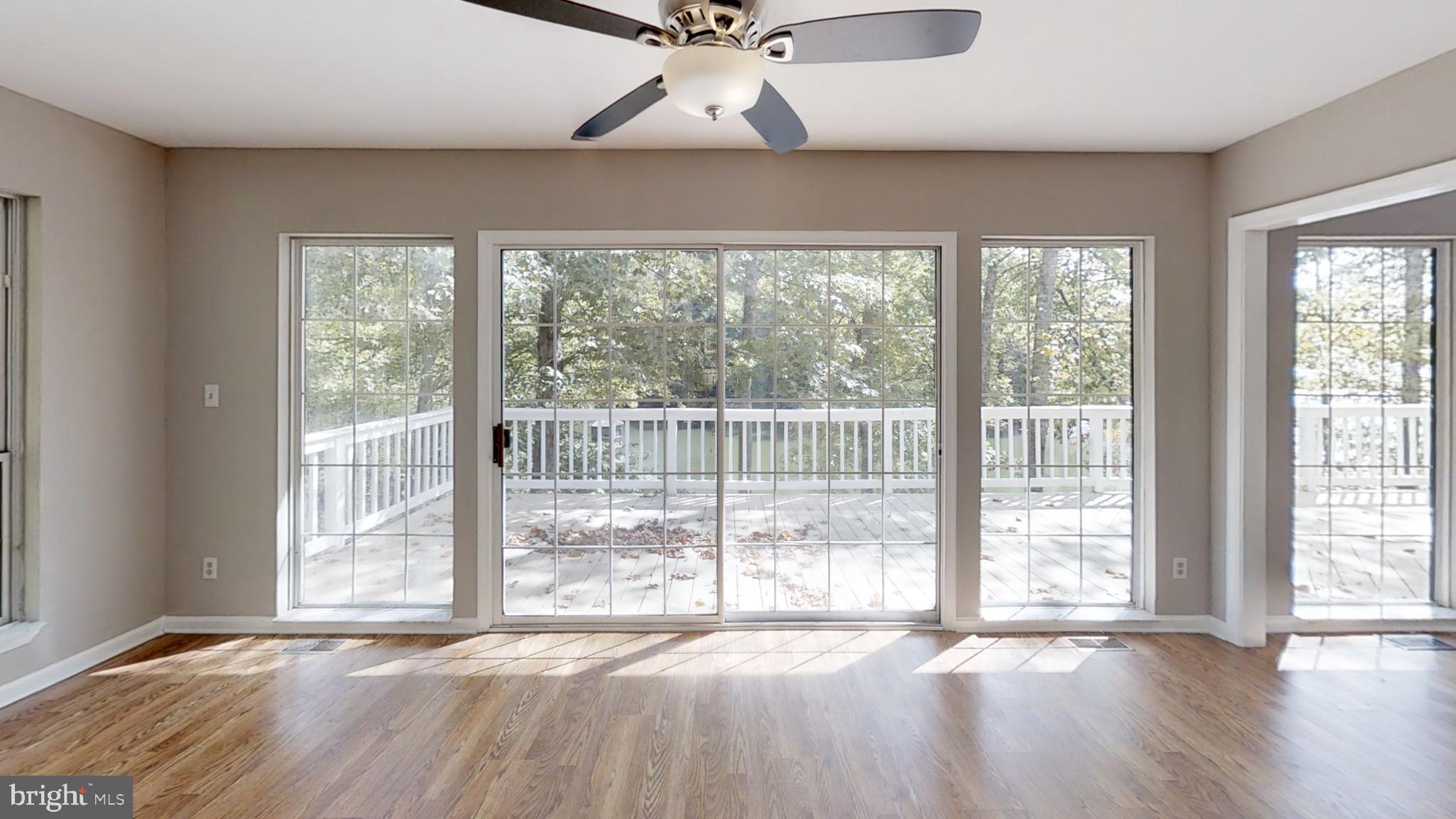 6321 Rope Swing Court Spotsylvania, VA 22551 - Photo 21 of 39 Living room