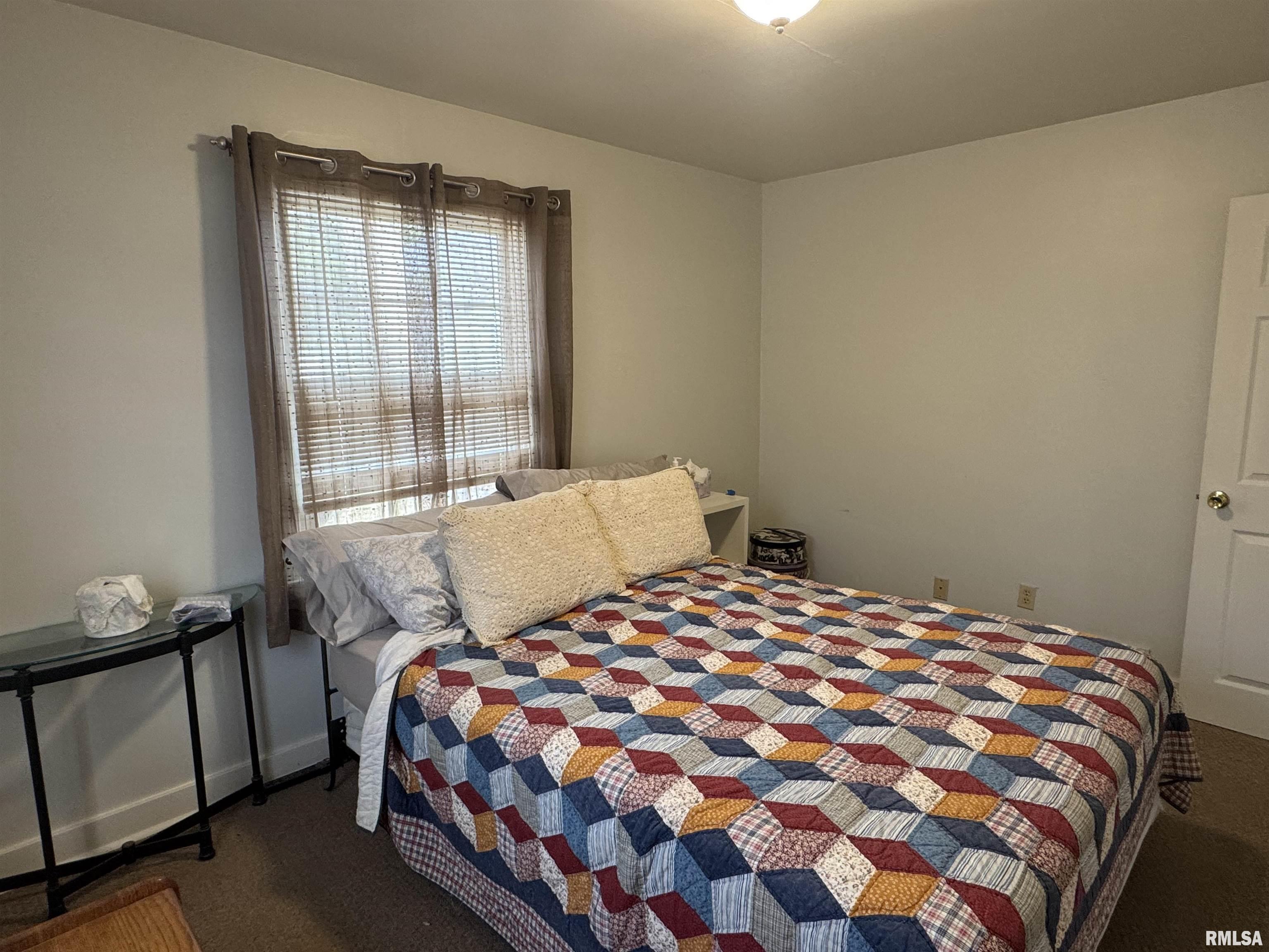 874 Frank Street Galesburg, IL 61401 - Photo 12 of 21