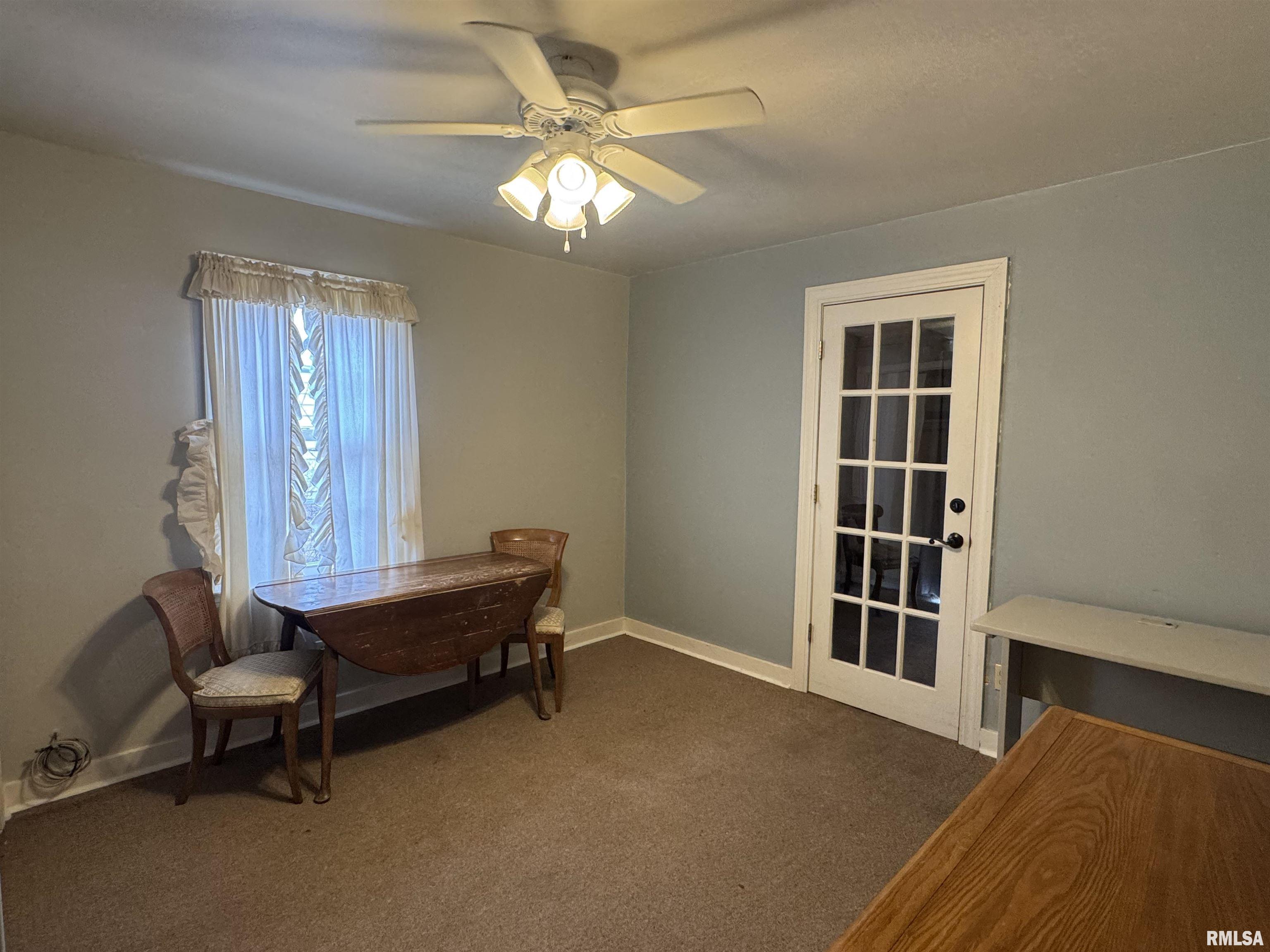 874 Frank Street Galesburg, IL 61401 - Photo 16 of 21