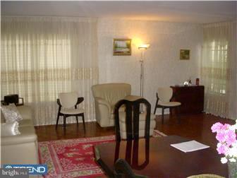 838 Hendrix Street Philadelphia, PA 19116 - Photo 3 of 12 a view of a livingroom with furniture