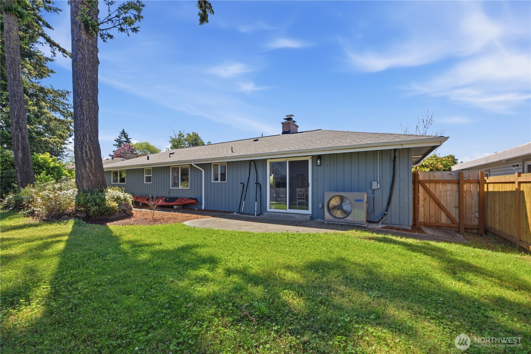 3404 Northeast 11th Place Renton, WA 98056 - Photo 15 of 16