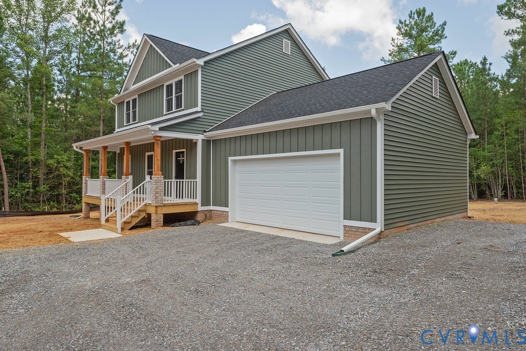 3844 Maidens Road Powhatan, VA 23139 - Photo 3 of 49 View of front of property with covered porch, grav