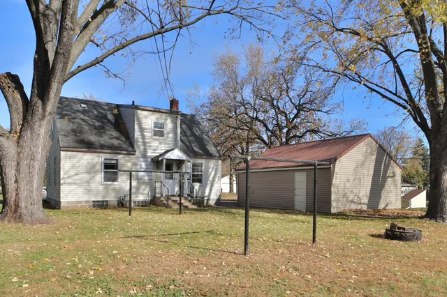 $199,900 | 6 Cherry Avenue, Little Falls, MN 56345