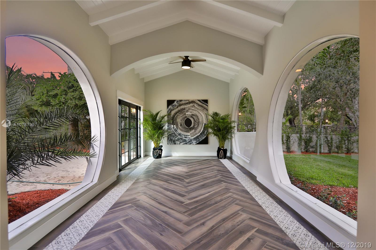 2516 Alhambra Circle Coral Gables, FL 33134 - Photo 2 of 30