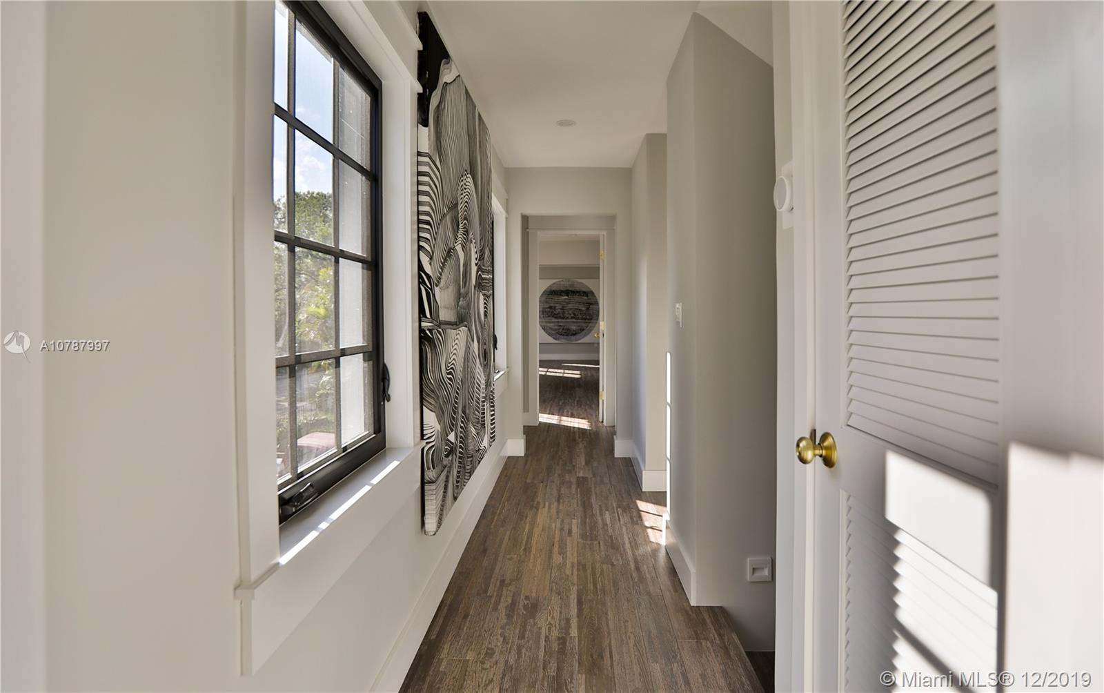 2516 Alhambra Circle Coral Gables, FL 33134 - Photo 17 of 30