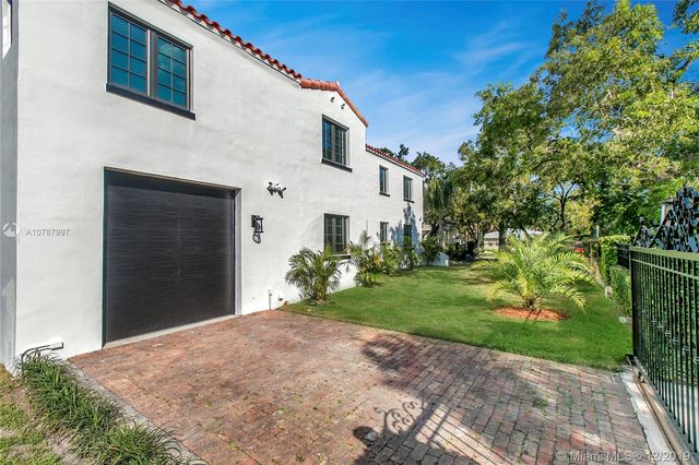 $1,600,000 | 2516 Alhambra Circle, Coral Gables, FL 33134