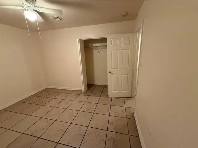 $1,400 | 3708 Shangri-La Drive, Chalmette, LA 70043