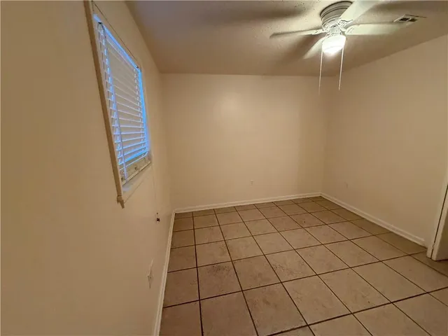 $1,400 | 3708 Shangri-La Drive, Chalmette, LA 70043