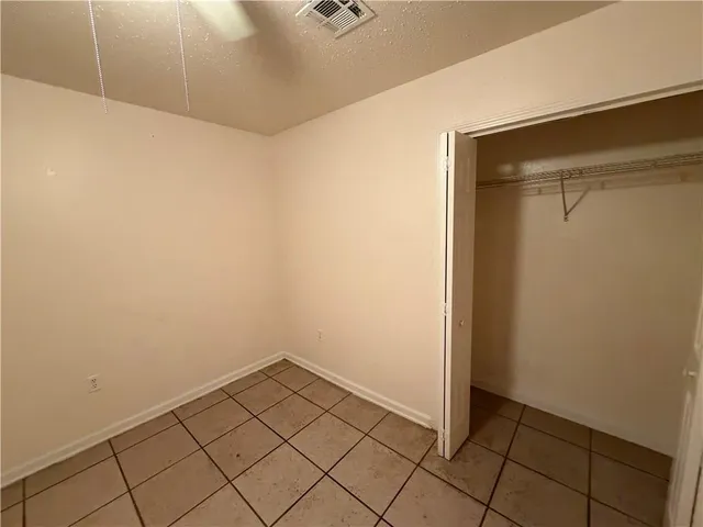 $1,400 | 3708 Shangri-La Drive, Chalmette, LA 70043