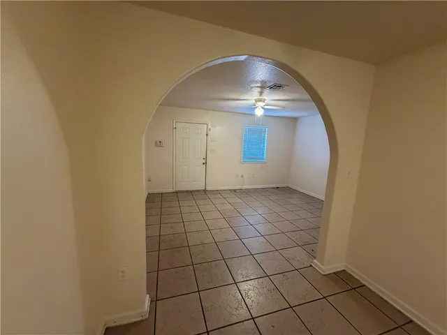 $1,400 | 3708 Shangri-La Drive, Chalmette, LA 70043