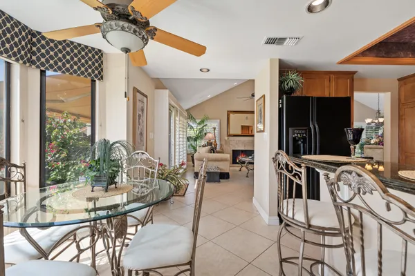 $609,900 | 9 Acapulco Drive, Palm Desert, CA 92260