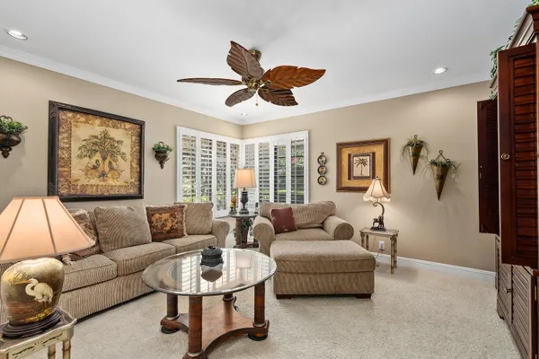 $609,900 | 9 Acapulco Drive, Palm Desert, CA 92260