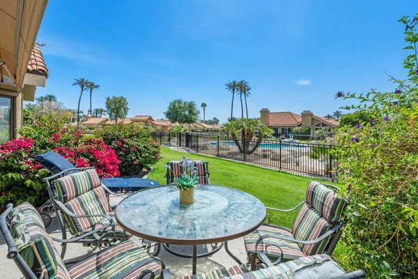 $609,900 | 9 Acapulco Drive, Palm Desert, CA 92260