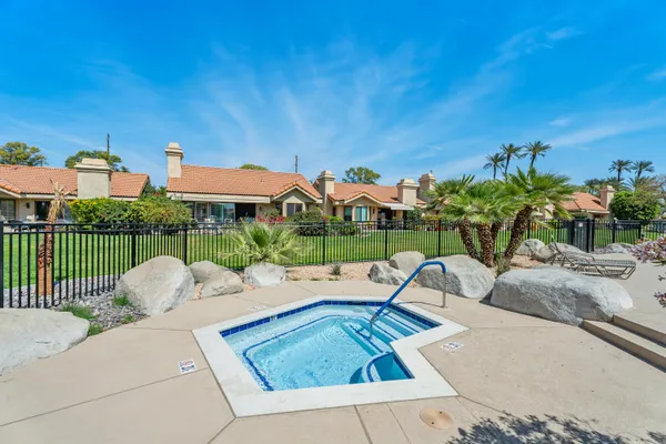 $609,900 | 9 Acapulco Drive, Palm Desert, CA 92260