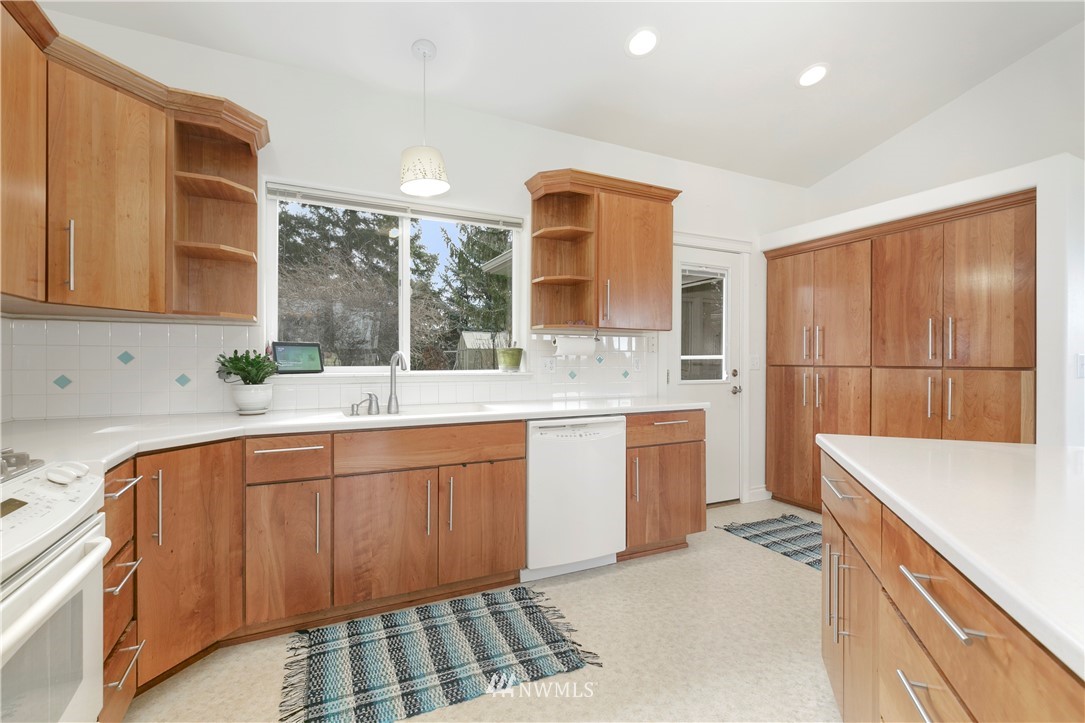 331 Schlagel Road Yakima, WA 98901 - Photo 16 of 36