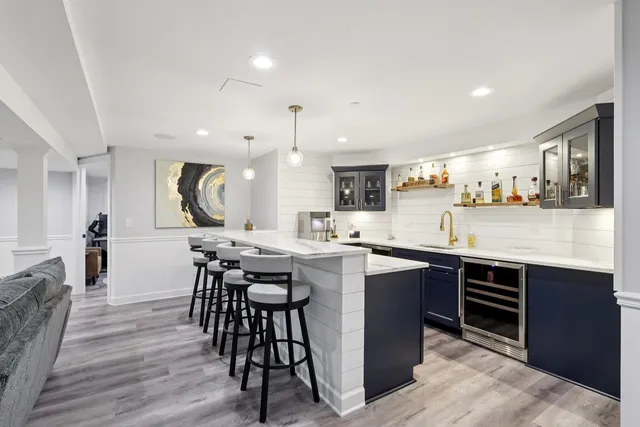 $1,000,000 | 3539 Elsie Lane, Hoffman Estates, IL 60192