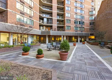 $495,000 | 1420 Locust Street, Unit 31I, Philadelphia, PA 19102