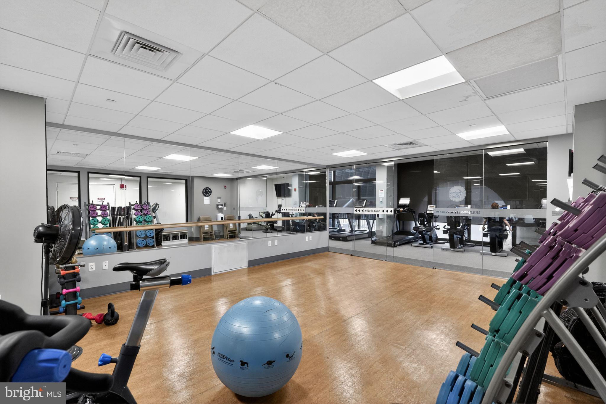 1420 Locust Street, Unit 31I Philadelphia, PA 19102 - Photo 22 of 25