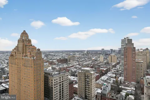 $495,000 | 1420 Locust Street, Unit 31I, Philadelphia, PA 19102