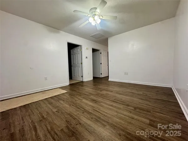$173,000 | 117 24th Street Northwest, Hickory, NC 28601