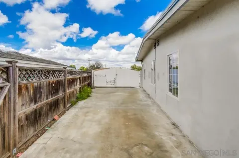 a view of a pathway of a building