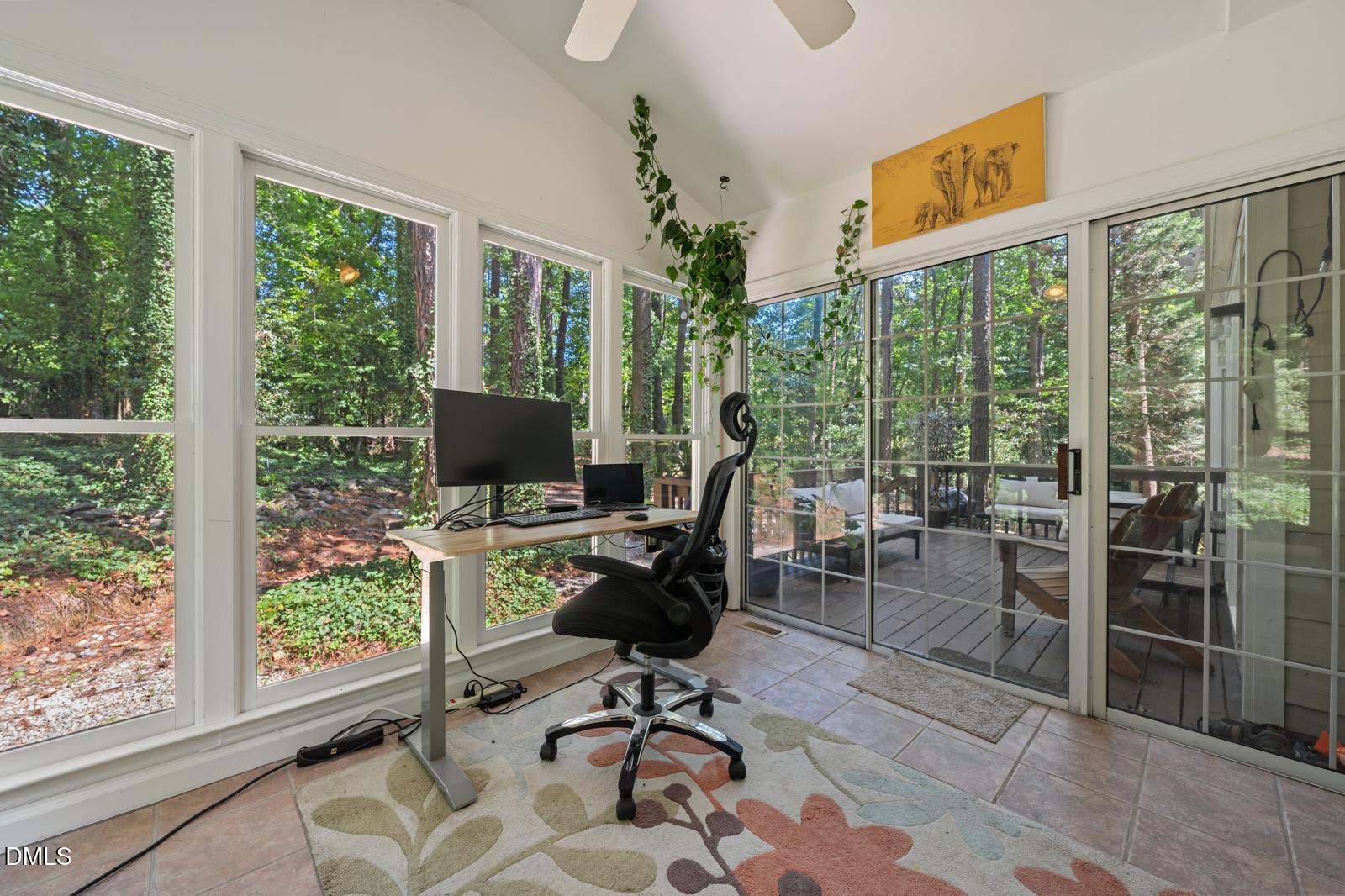 314 Hunters Crossing Cary, NC 27518 - Photo 16 of 23 12