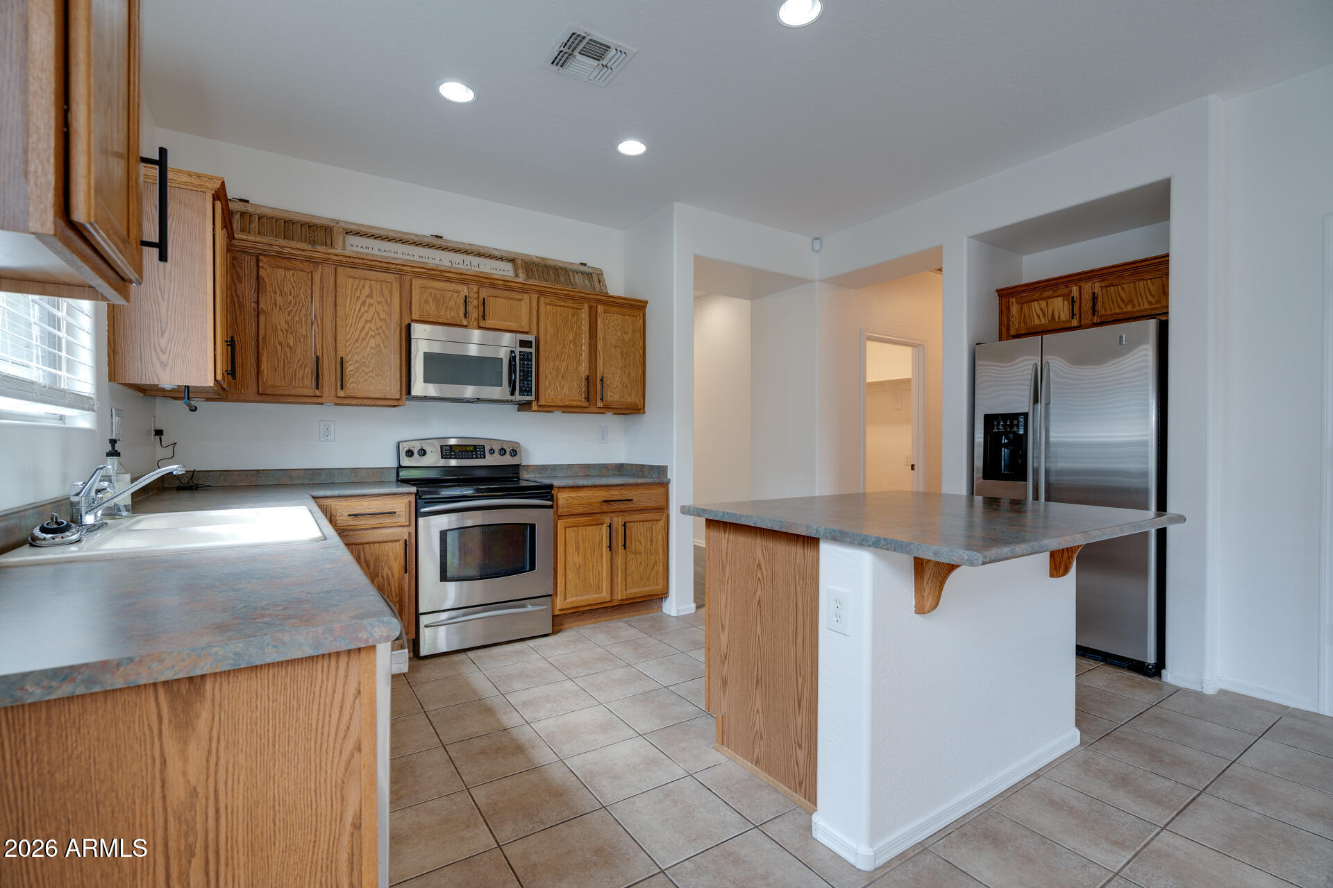 2557 West Bisbee Way Phoenix, AZ 85086 - Photo 12 of 52 Bisbee-14