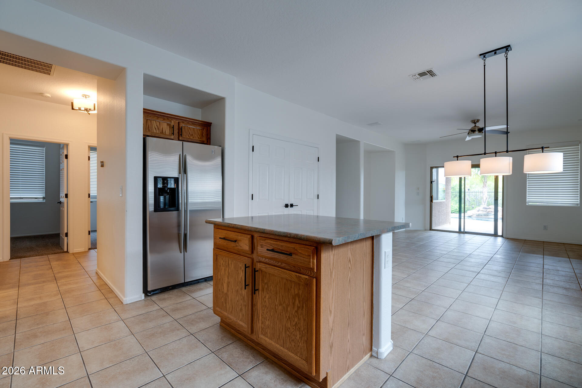 2557 West Bisbee Way Phoenix, AZ 85086 - Photo 17 of 52 Bisbee-19