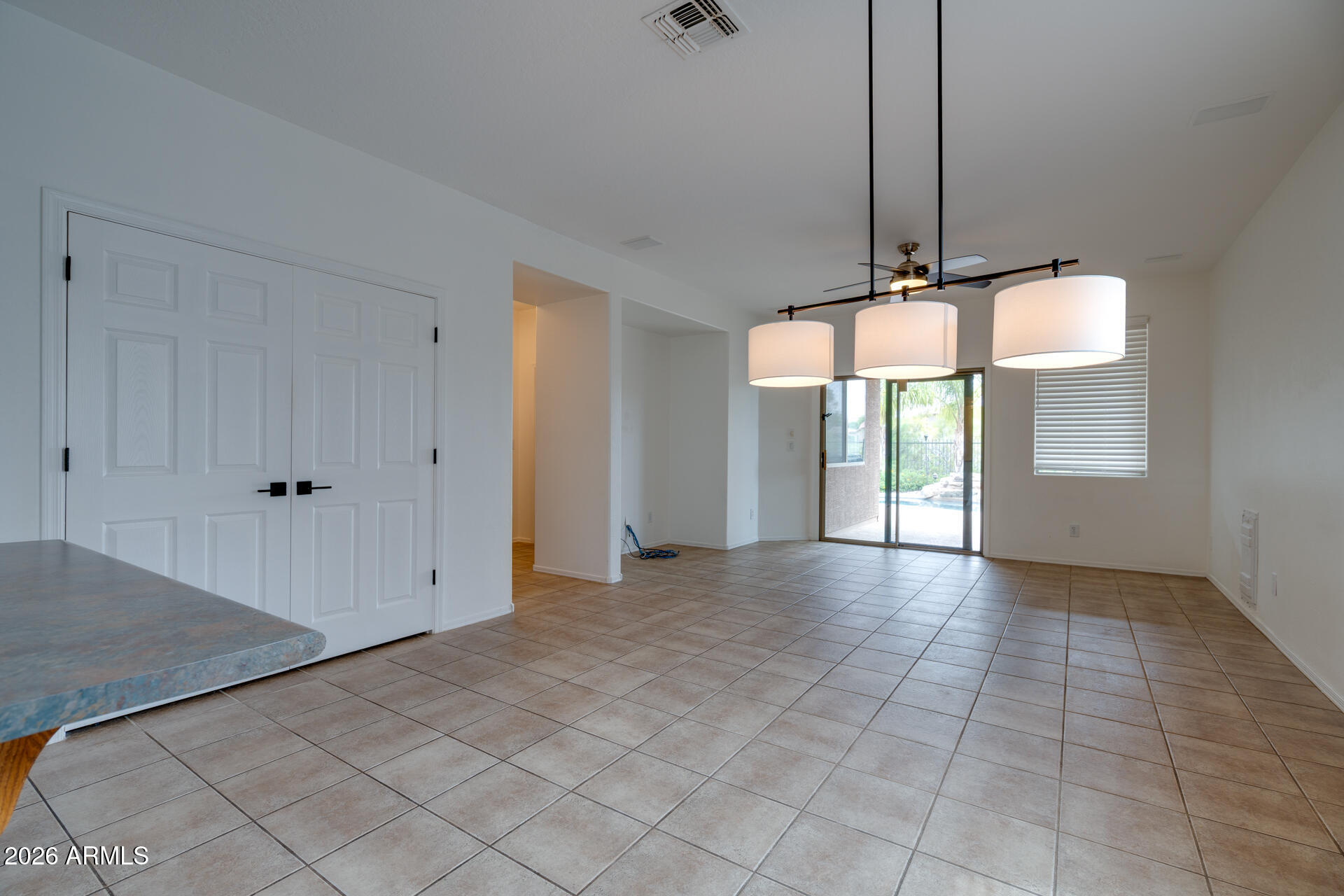 2557 West Bisbee Way Phoenix, AZ 85086 - Photo 18 of 52 Bisbee-20