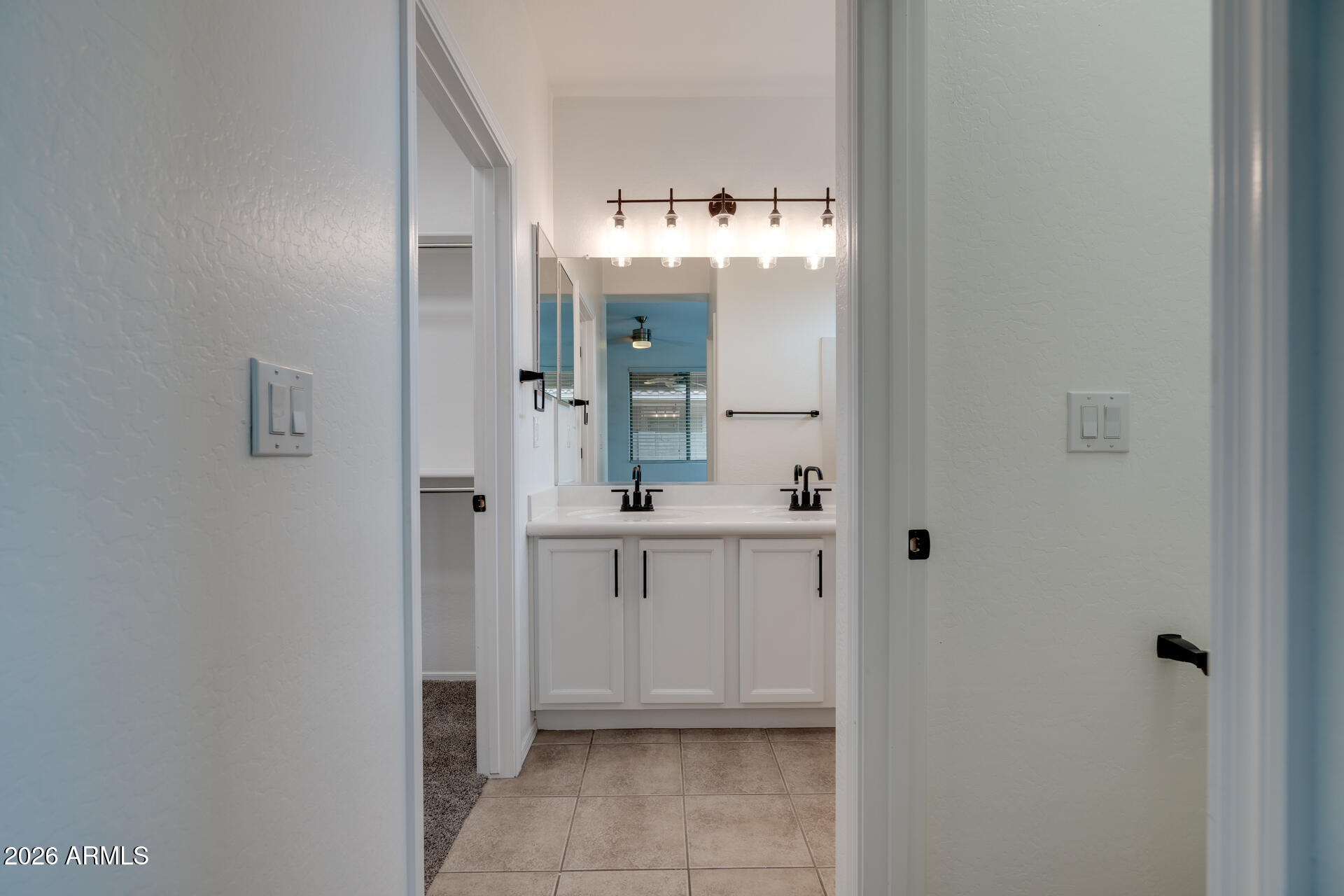 2557 West Bisbee Way Phoenix, AZ 85086 - Photo 31 of 52 Bisbee-42