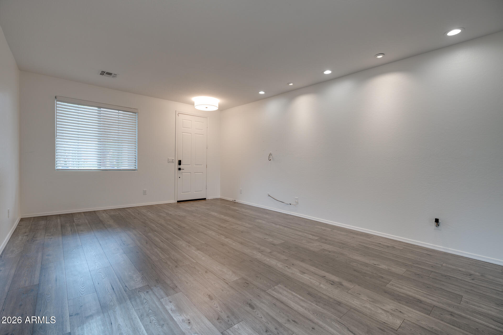 2557 West Bisbee Way Phoenix, AZ 85086 - Photo 5 of 52 Bisbee-7