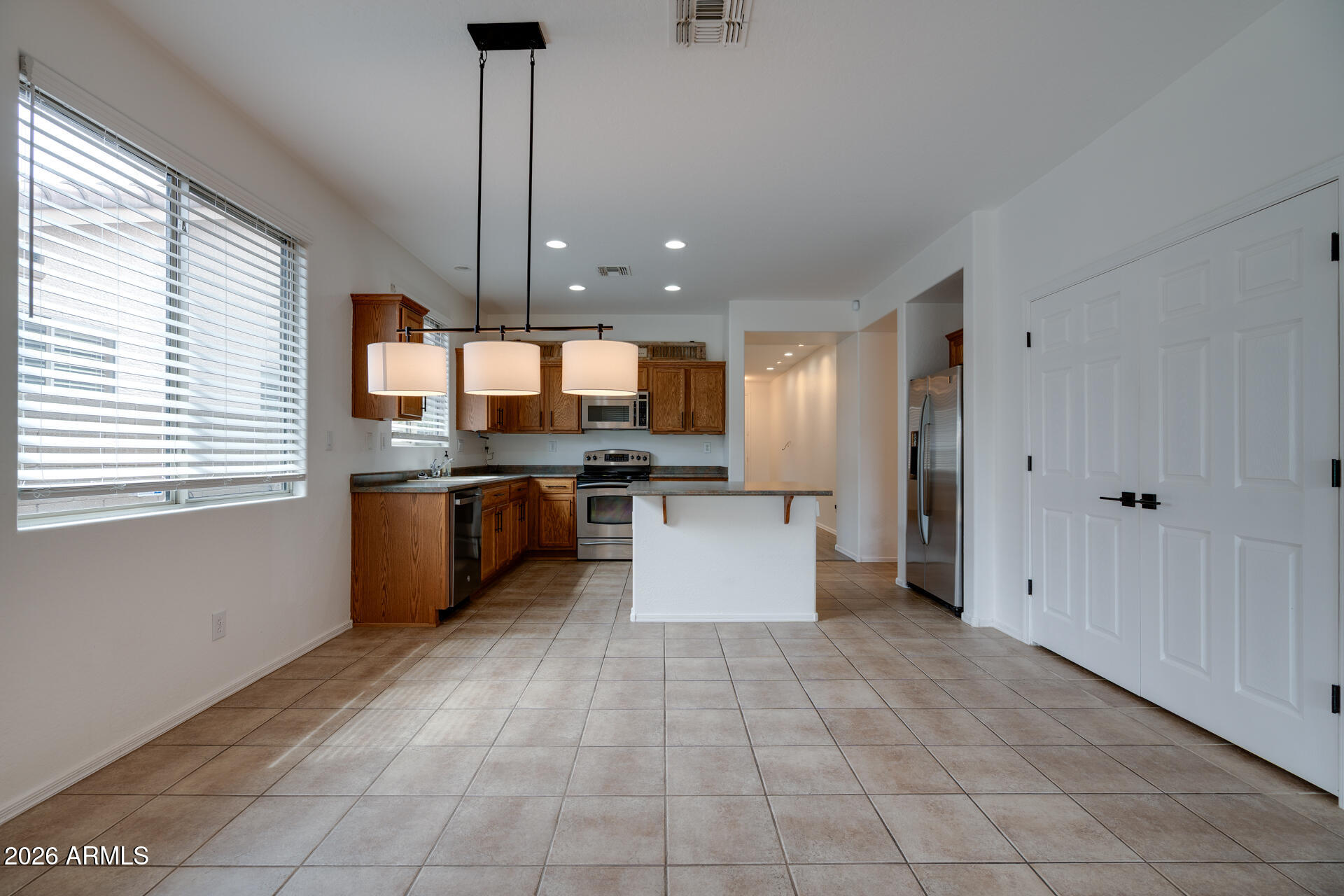 2557 West Bisbee Way Phoenix, AZ 85086 - Photo 9 of 52 Bisbee-11