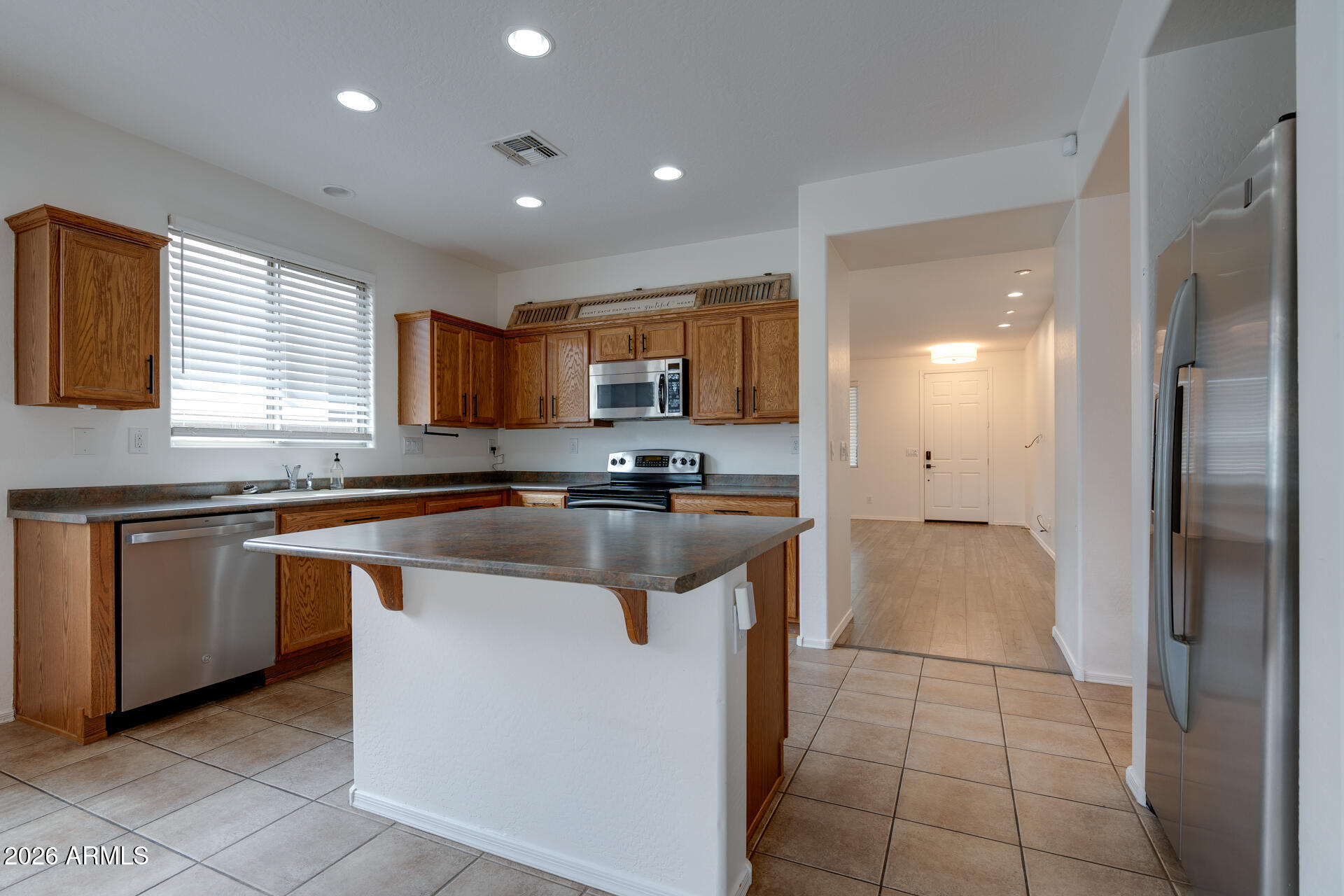 2557 West Bisbee Way Phoenix, AZ 85086 - Photo 10 of 52 Bisbee-12