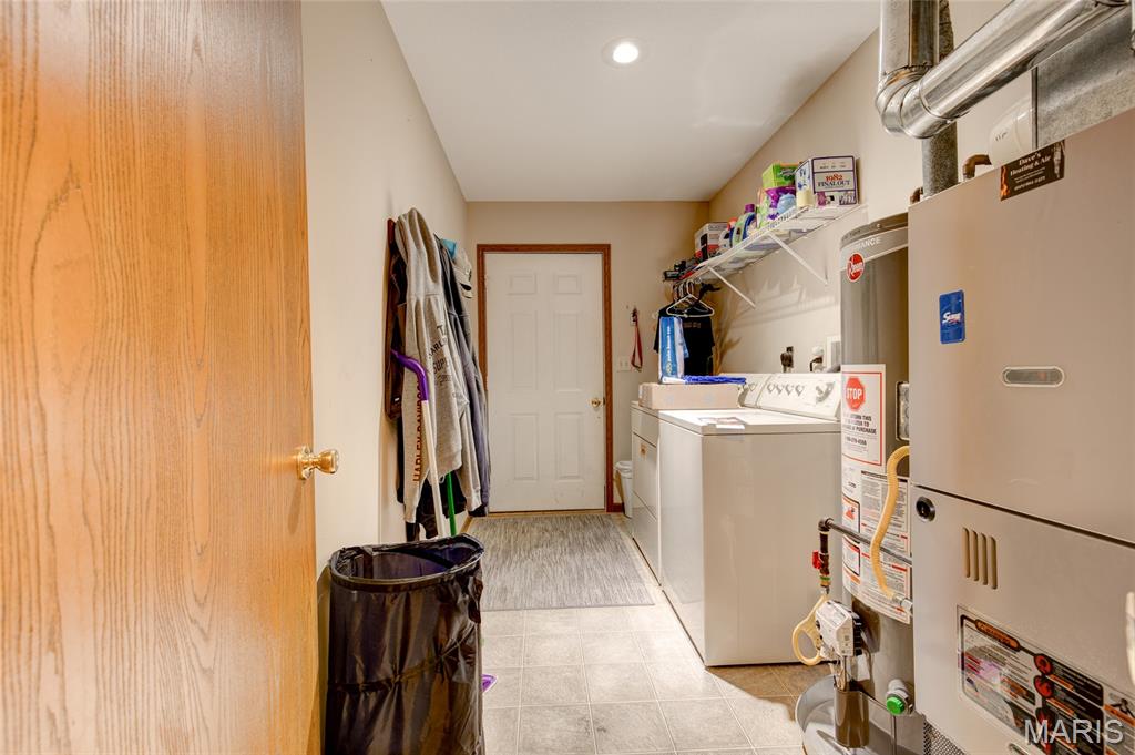 446 Pheasant Lane Moro, IL 62067 - Photo 29 of 36