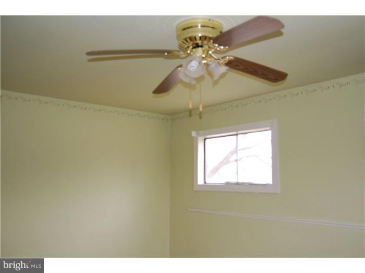 312 Madison Road Mantua, NJ 08051 - Photo 6 of 13 Bedroom - Main