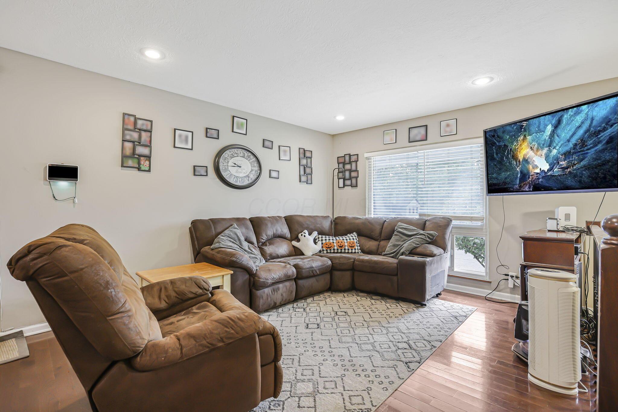 249 Regents Road Columbus, OH 43230 - Photo 9 of 37 9-web-or-mls-SMEP1073