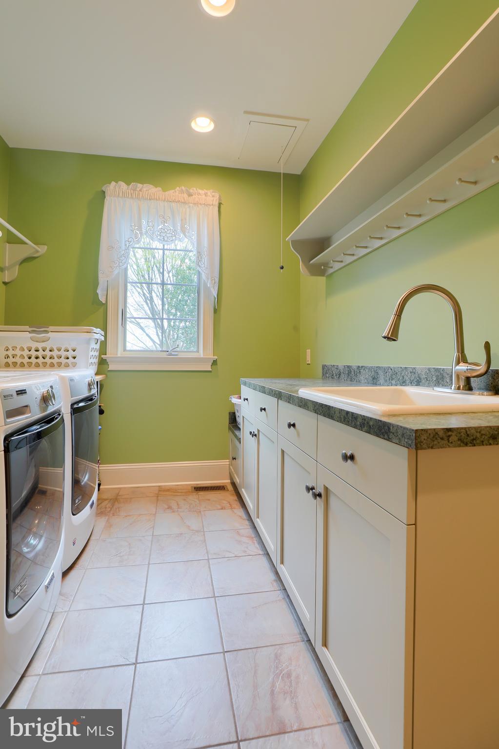 28 Windsor Lane, Unit 1 Lititz, PA 17543 - Photo 19 of 46