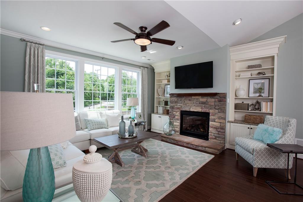 147 Resolution Drive Mars, PA 16046 - Photo 3 of 6 Gallery Image 3