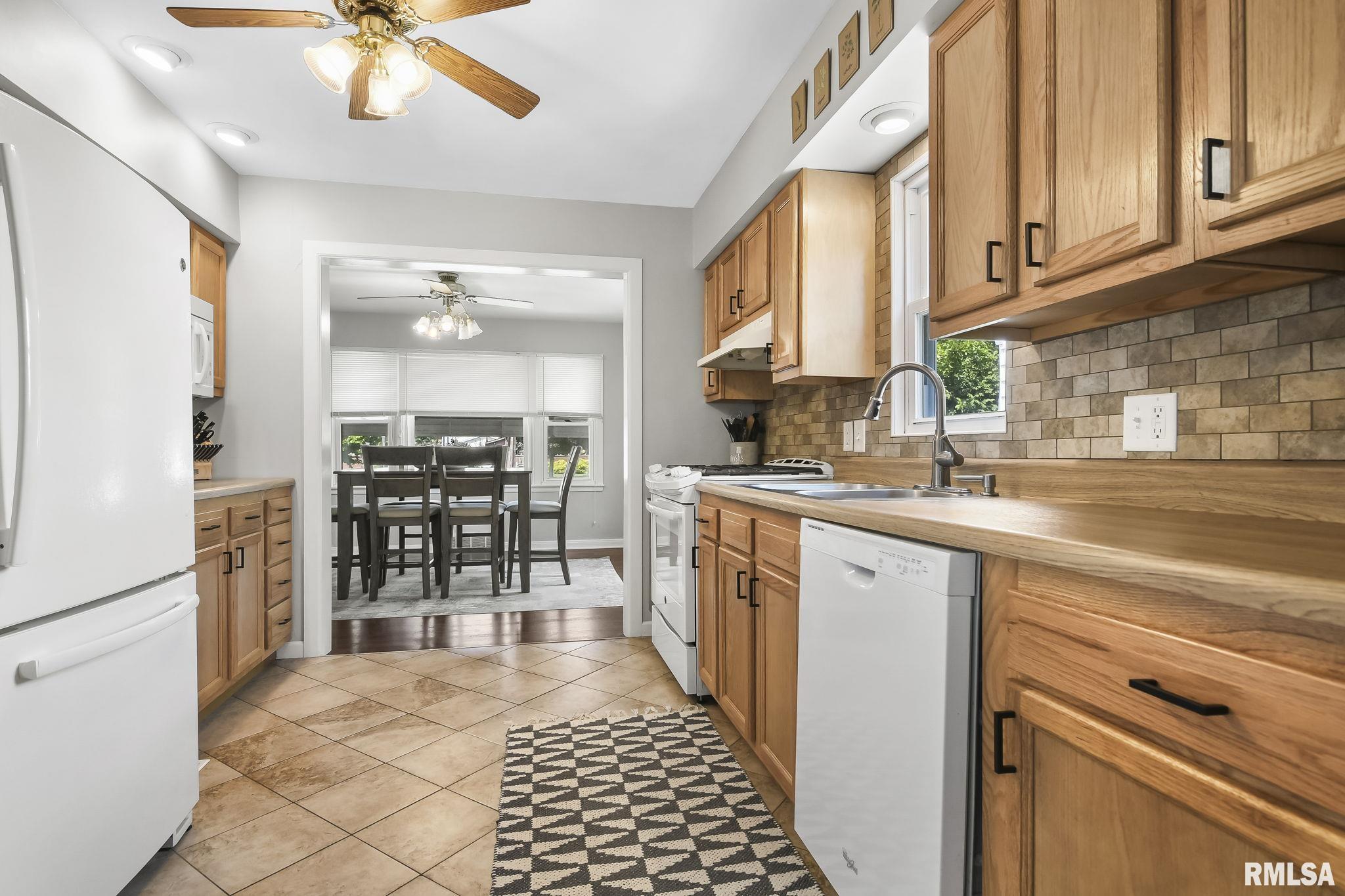 1712 North 22nd Street Springfield, IL 62702 - Photo 11 of 29