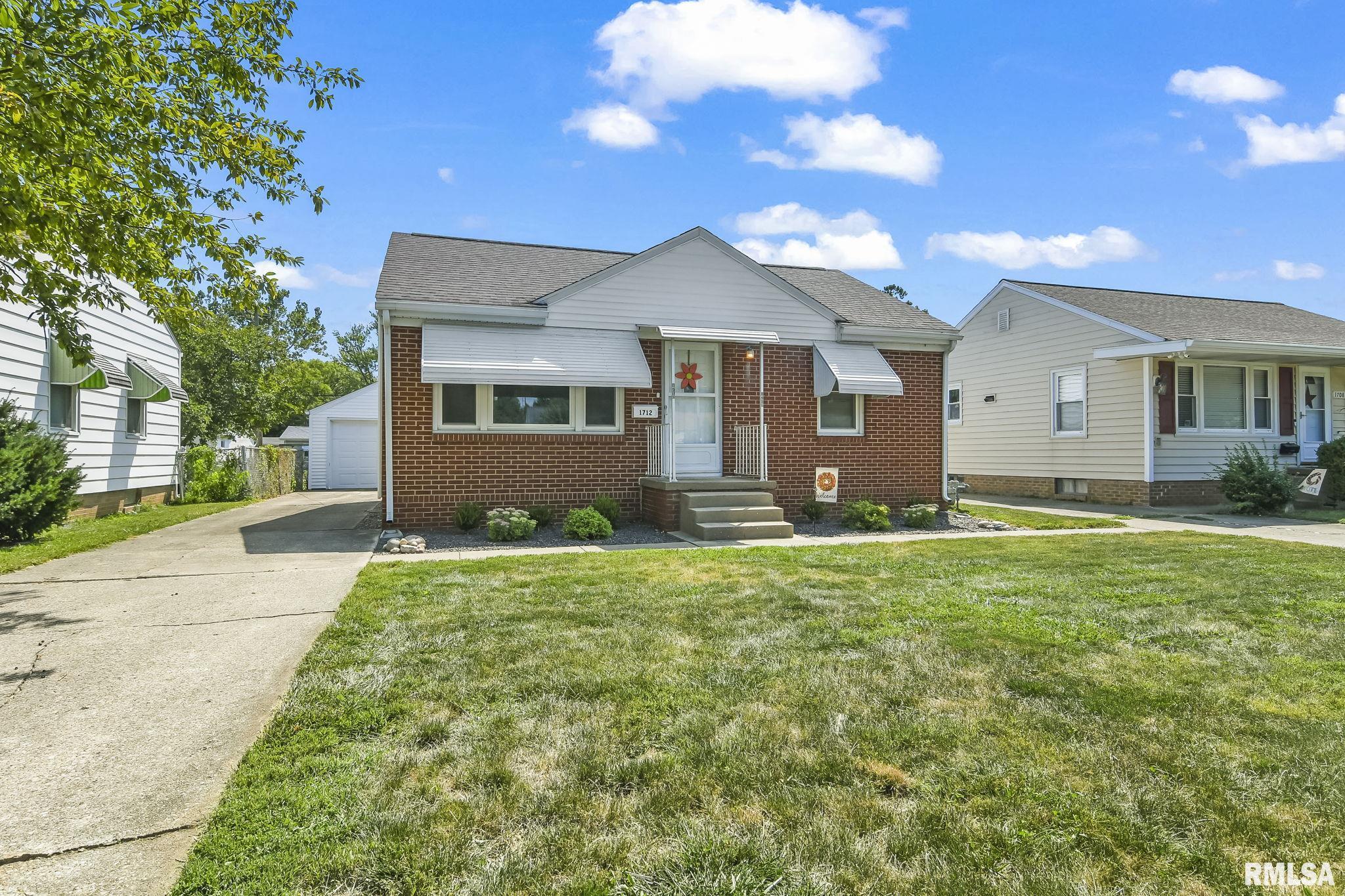 1712 North 22nd Street Springfield, IL 62702 - Photo 4 of 29