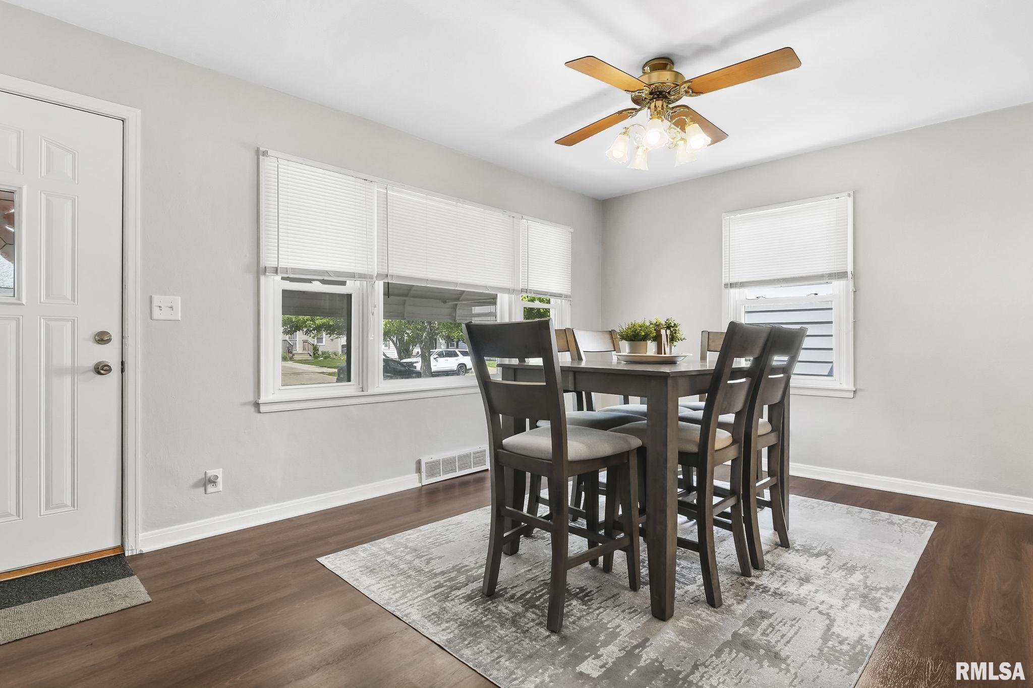 1712 North 22nd Street Springfield, IL 62702 - Photo 5 of 29