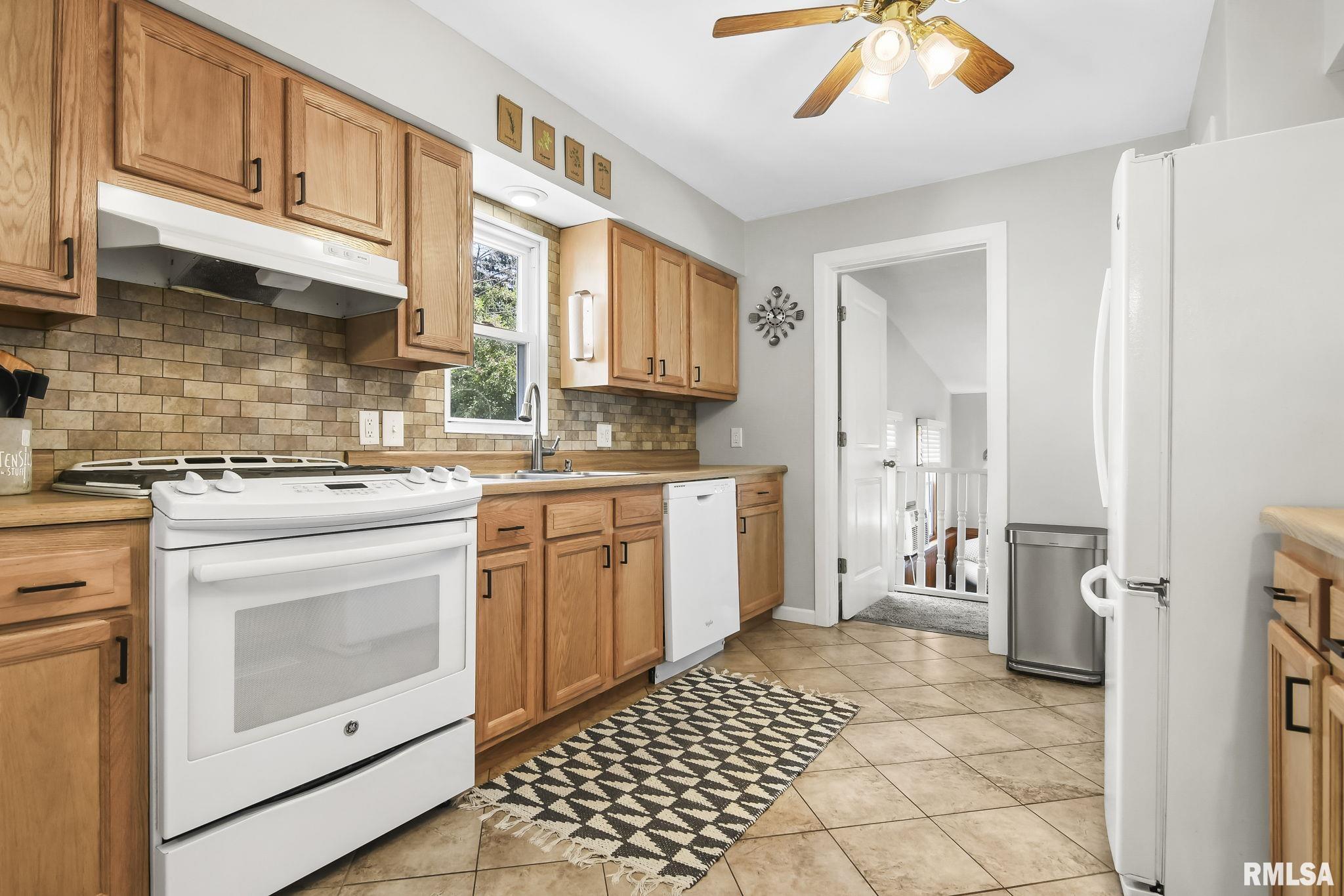 1712 North 22nd Street Springfield, IL 62702 - Photo 10 of 29