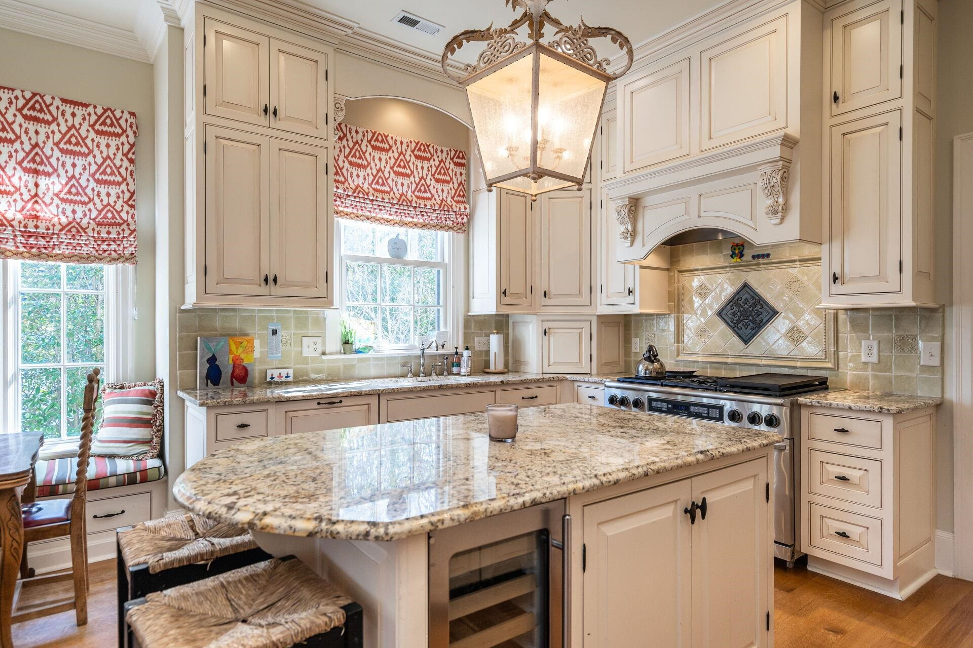 615 Transylvania Avenue Raleigh, NC 27609 - Photo 13 of 27 Kitchen