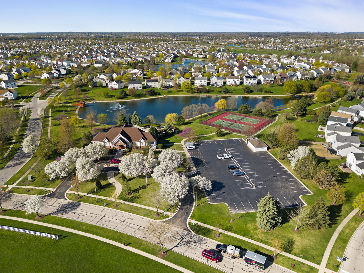 89 Iris Circle Romeoville, IL 60446 - Photo 25 of 28 an aerial view of a house with a ocean view