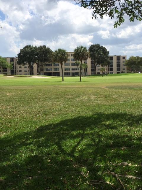 9180 Southwest 5th Street, Unit B Boca Raton, FL 33428 - Photo 2 of 40 IMG_4985